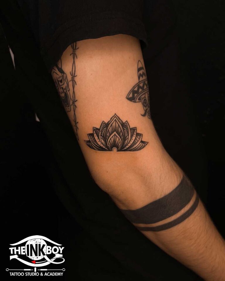 Waterproof Temporary Tattoo Owl Bird Fake Tatto Flash Hand Arm Middle Size  Art Tattoos For Boy Women Men (Color : Dark Khaki) : Amazon.ae: Beauty